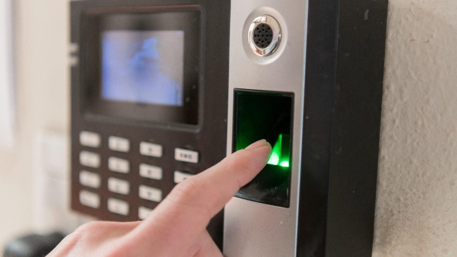 Con mayores controles, bajan niveles de ausentismo de empleados pblicos